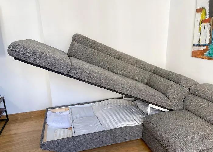 Place De La Mairie, Art Apartment Beziers
